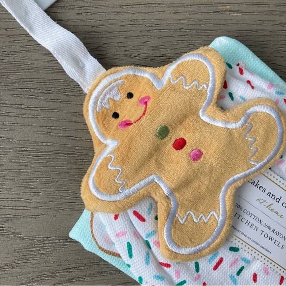 Christmas Holiday Bundle ✨🤗🎄❄️ - Picture 10 of 16